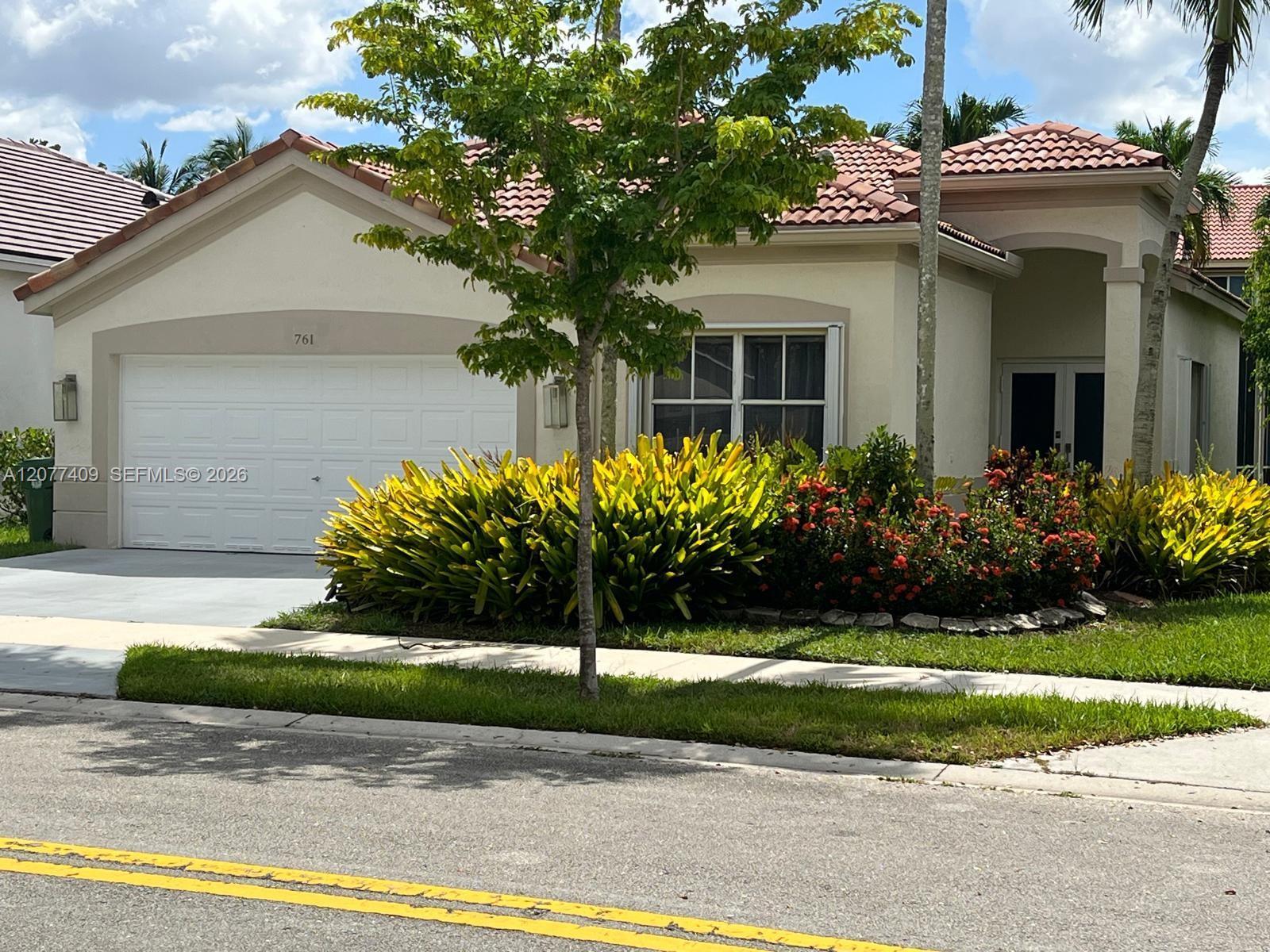 761 Tanglewood Cir # 761, Weston FL 33327