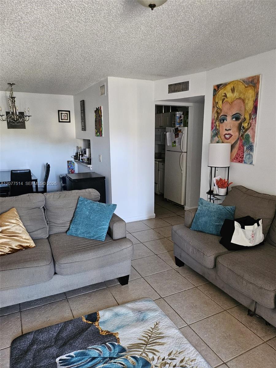 1838 Abbey Rd # 208, West Palm Beach FL 33415