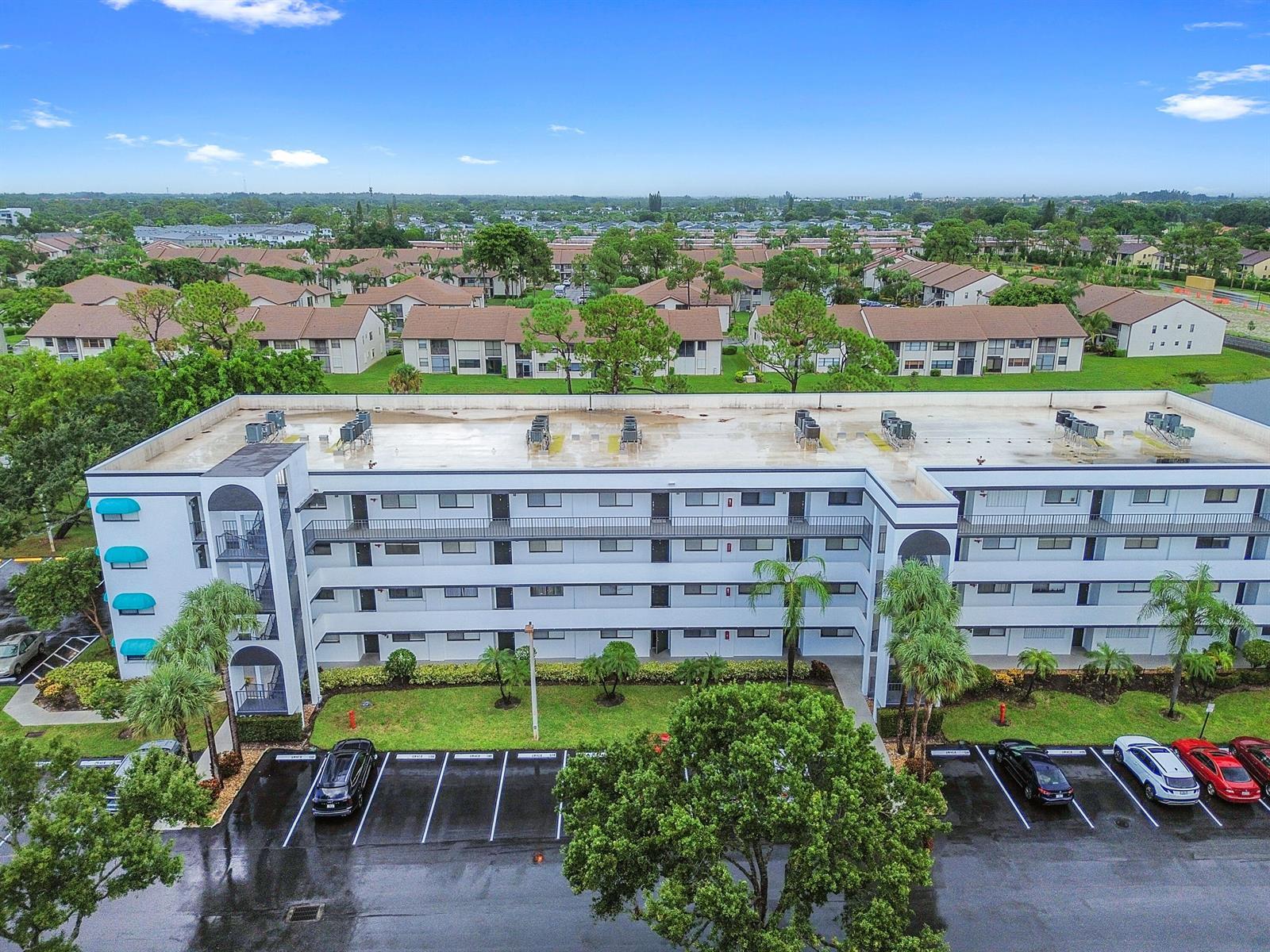 4725 LUCERNE LAKES Boulevard E # 202, Lake Worth FL 33467