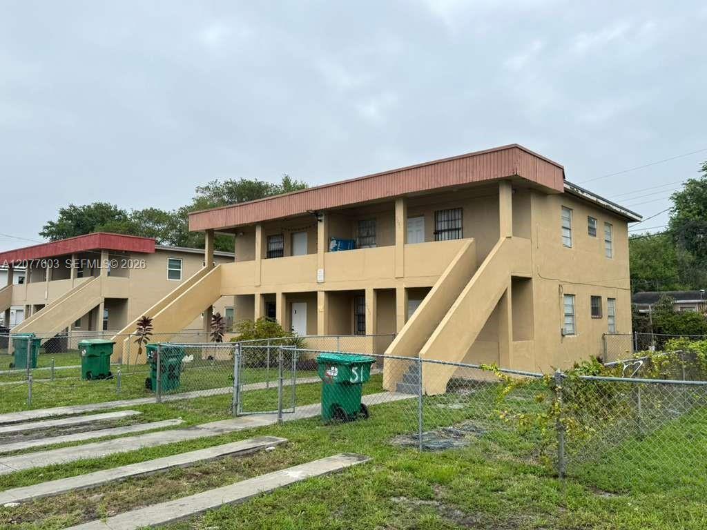 3227 NW 48th St # 3227, Miami FL 33142