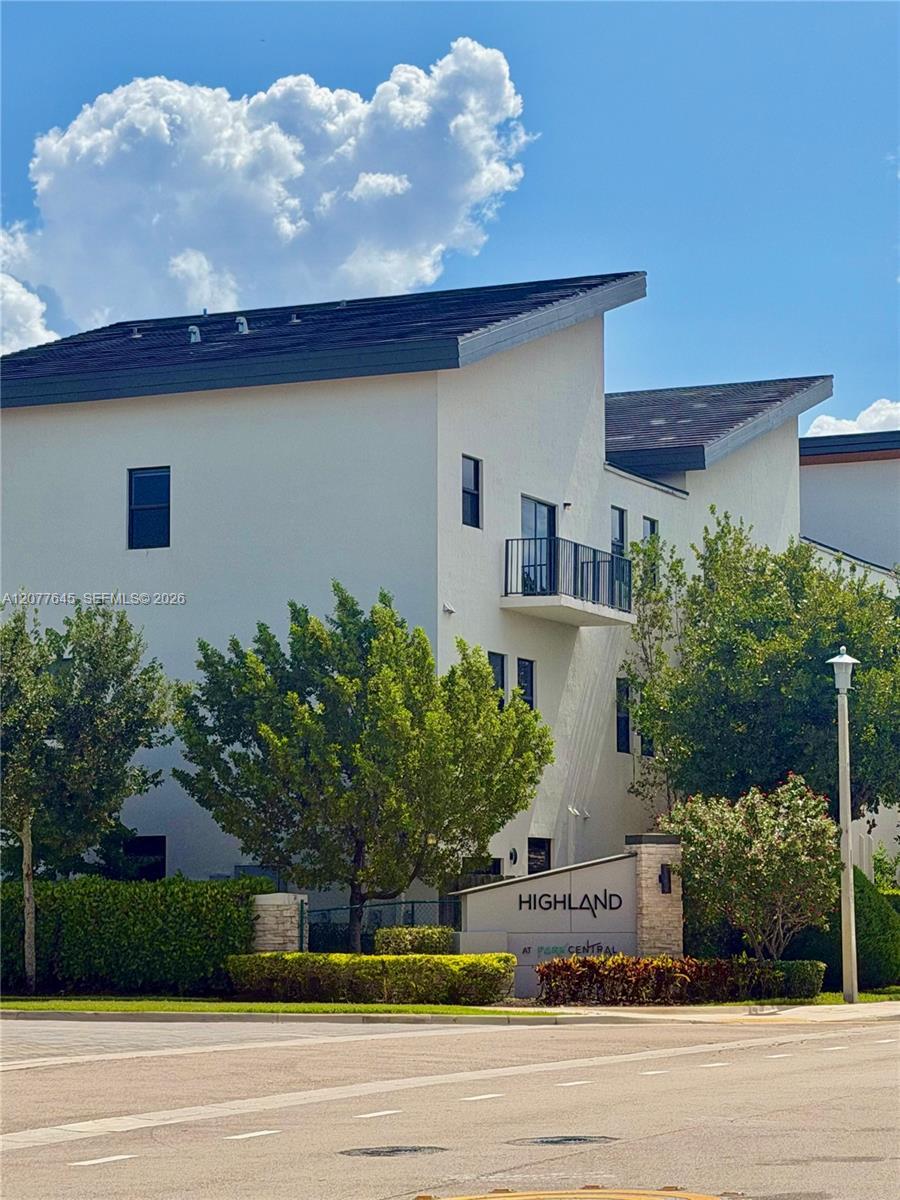 10455 NW 82nd St # 10, Doral FL 33178