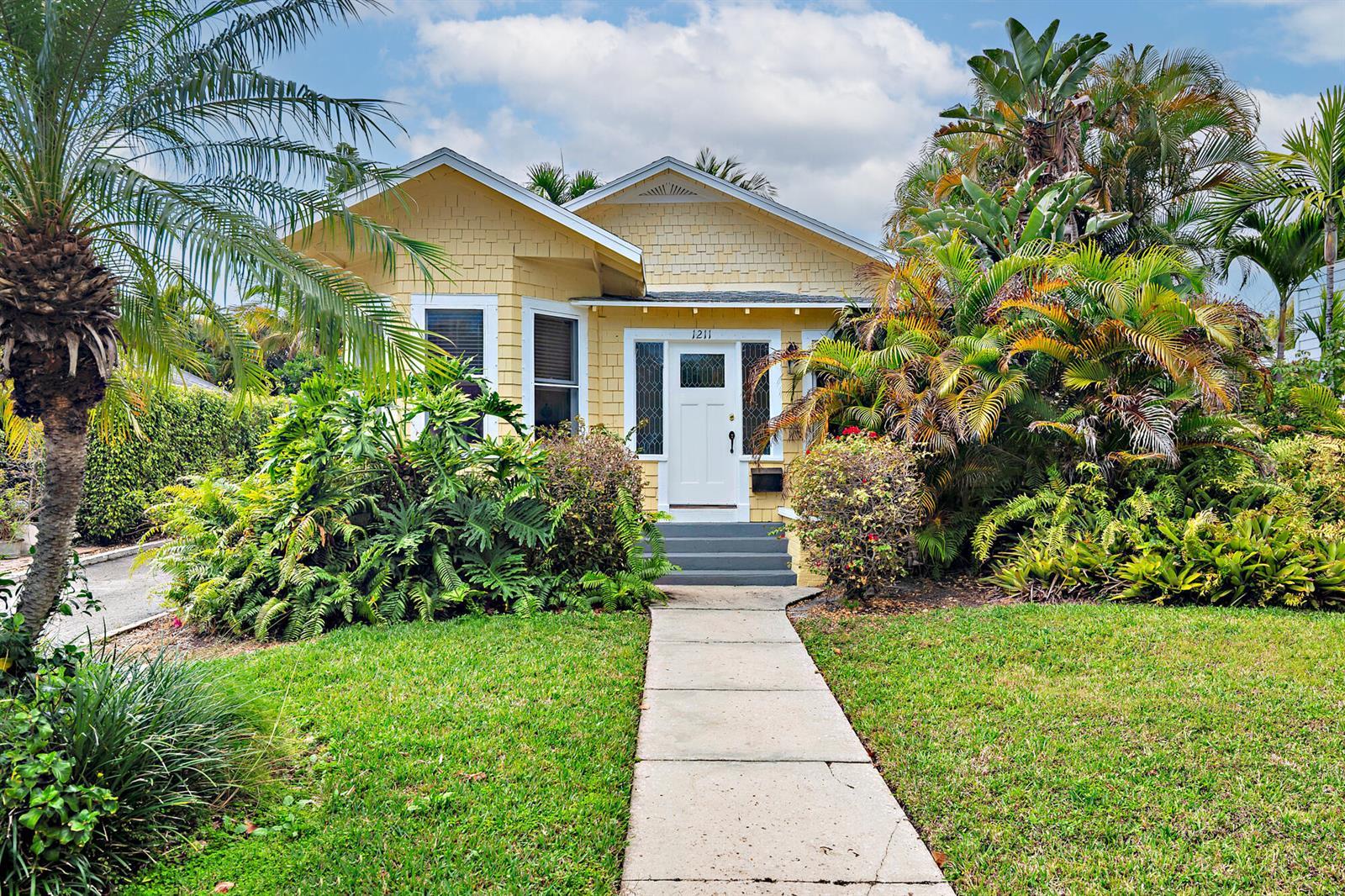 1211 FLORIDA Avenue, West Palm Beach FL 33401