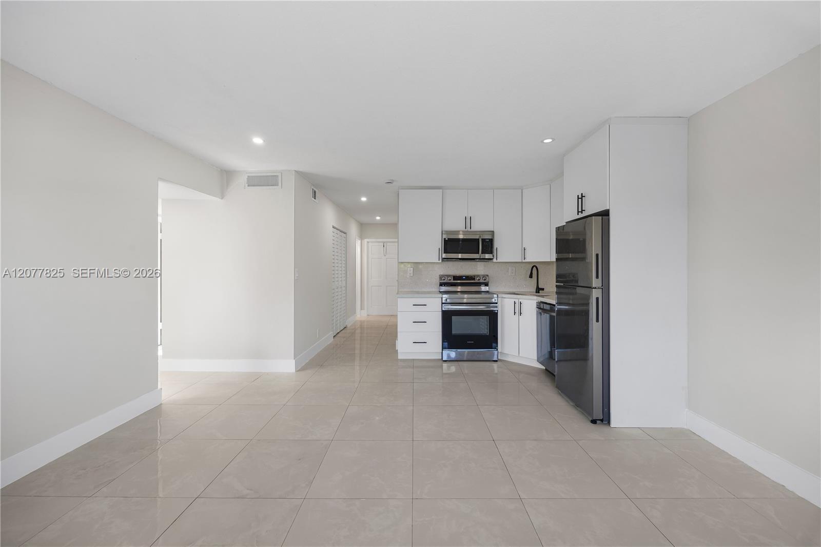 5420 Hollywood Blvd # 209, Hollywood FL 33021