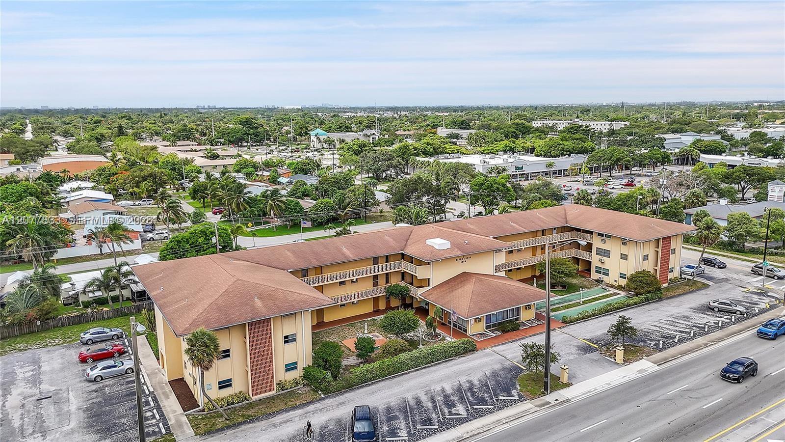 1050 E Sample Rd # 309, Pompano Beach FL 33064
