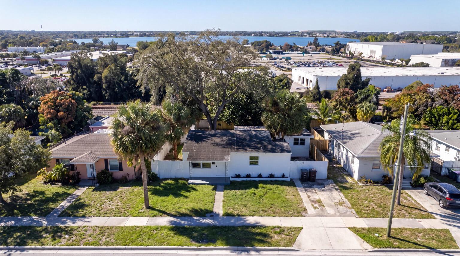 3219 WINDSOR Avenue, West Palm Beach FL 33407