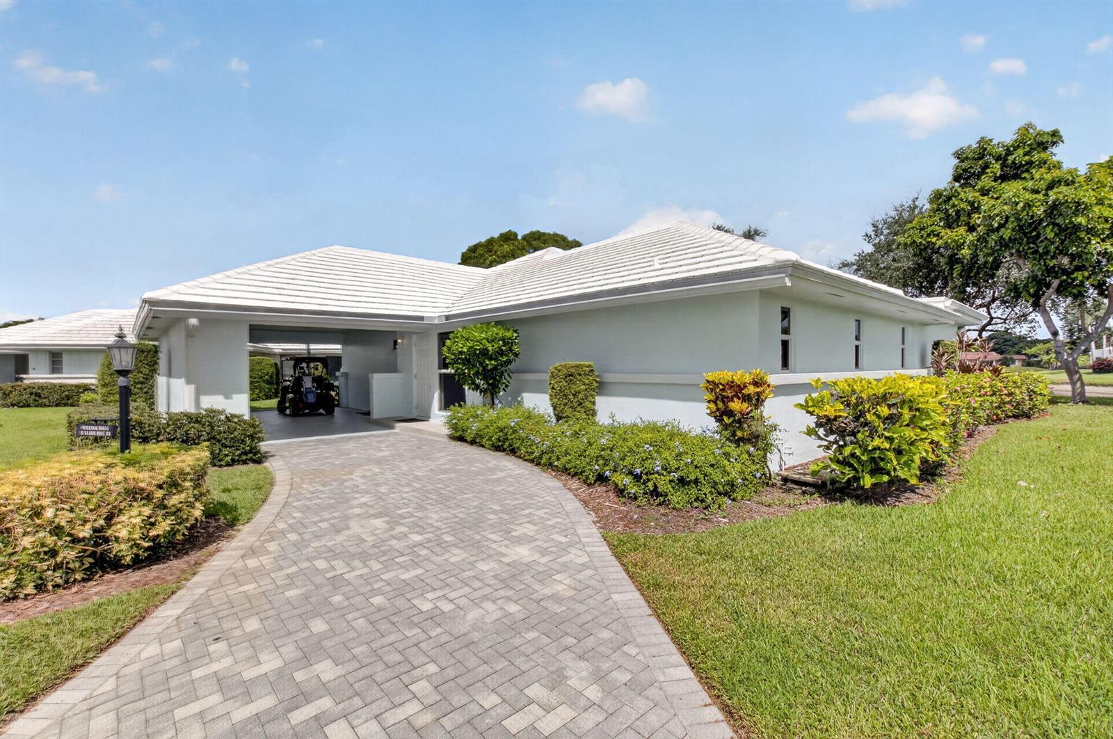 8 SLASH PINE Drive, Boynton Beach FL 33436