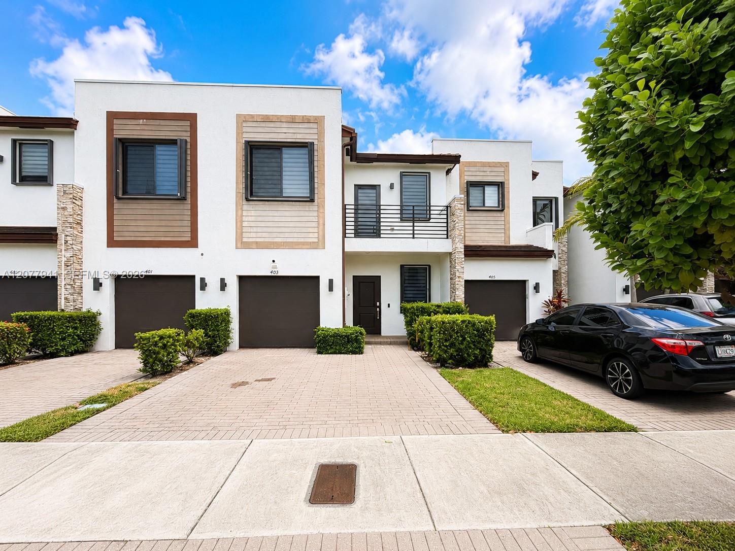 403 NE 208th Ter, Miami FL 33179