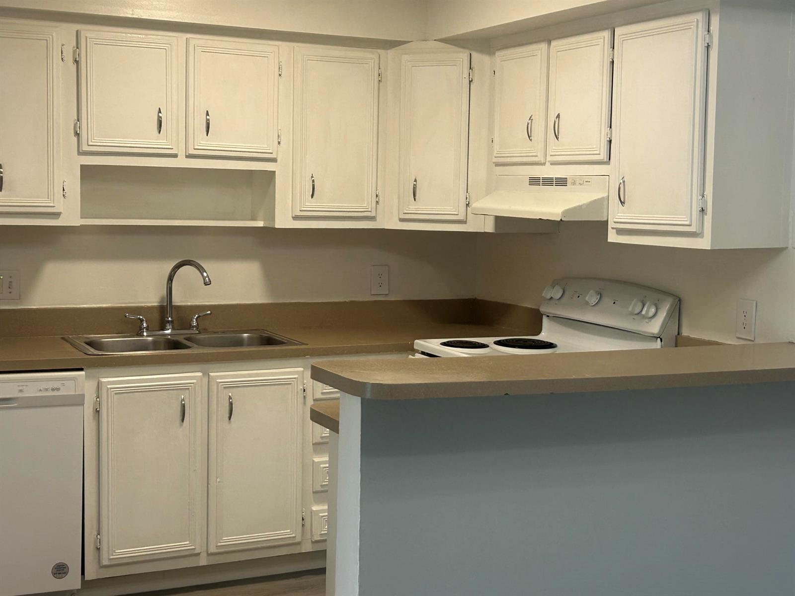3220 NW 84TH Avenue # F635, Sunrise FL 33351