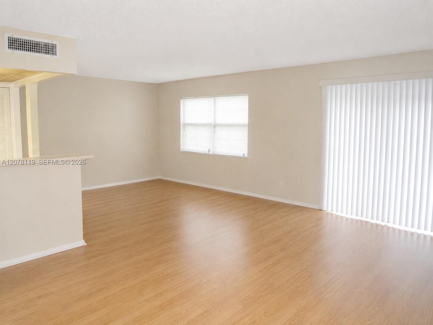 17911 NW 68th Ave # O202, Hialeah FL 33015