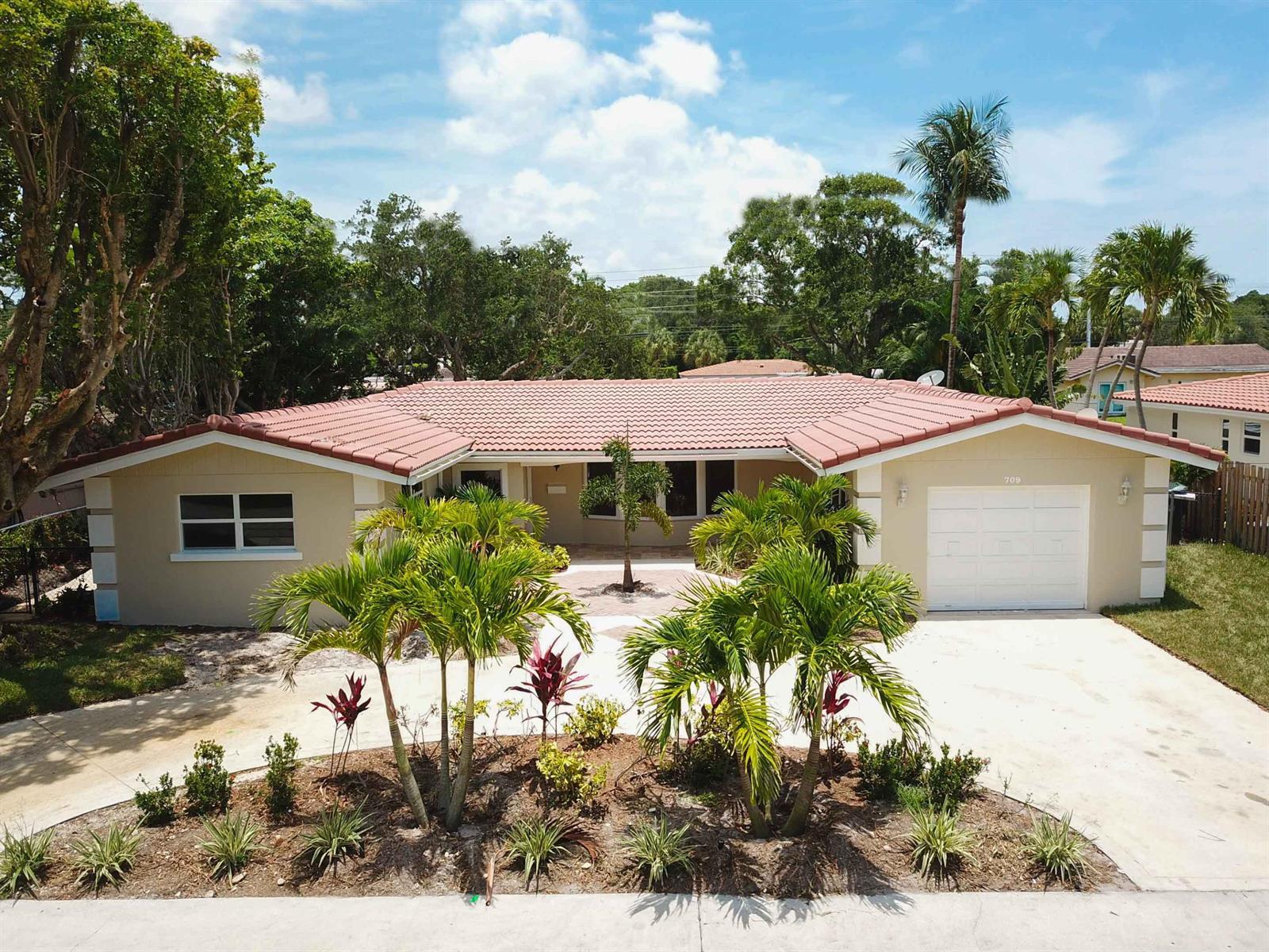 709 W Royal Palm Road, Boca Raton FL 33486
