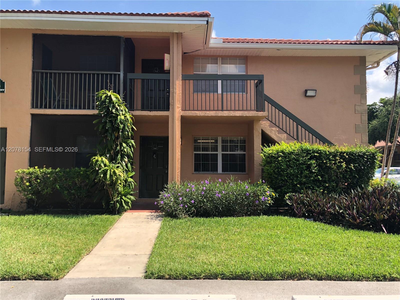 700 NW 103rd Ter # 101, Pembroke Pines FL 33026