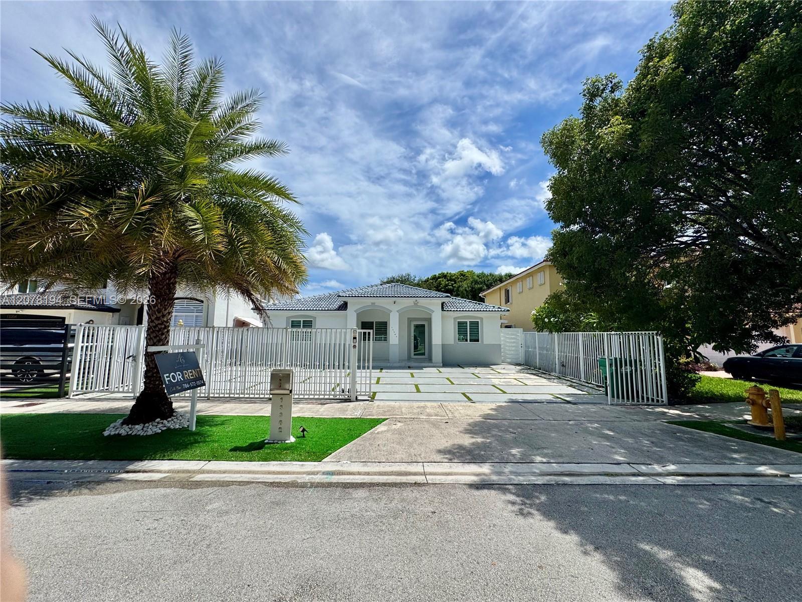 13362 SW 282nd St, Homestead FL 33033