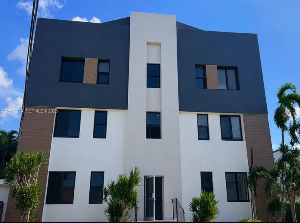2961 SW 5th St # 14, Miami FL 33135