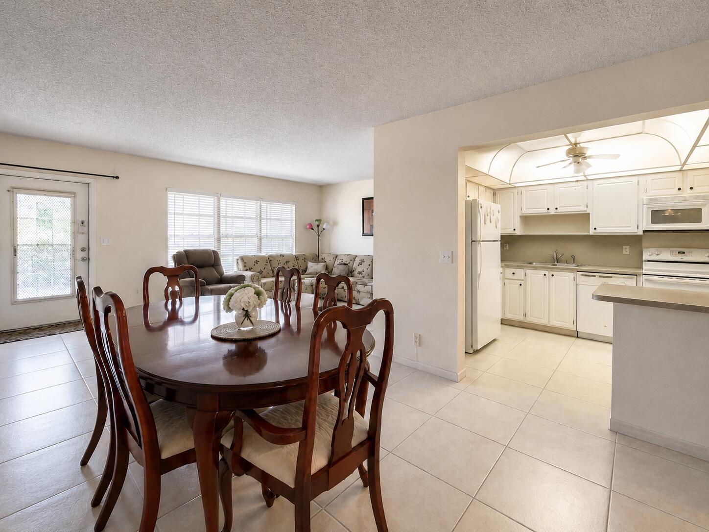 307 Greenbrier B, West Palm Beach FL 33417