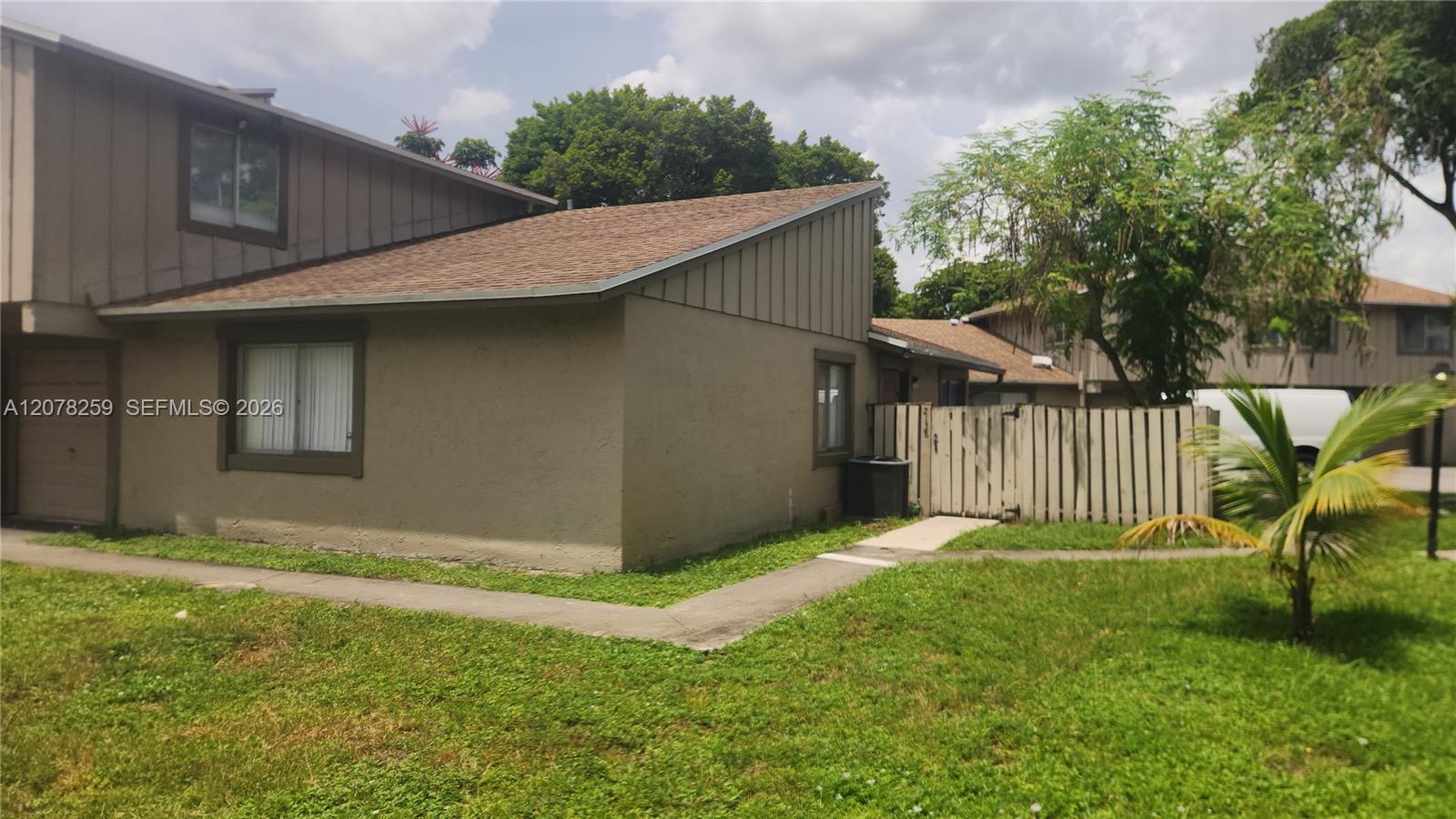 2138 NW 57th Ave # C, Lauderhill FL 33313
