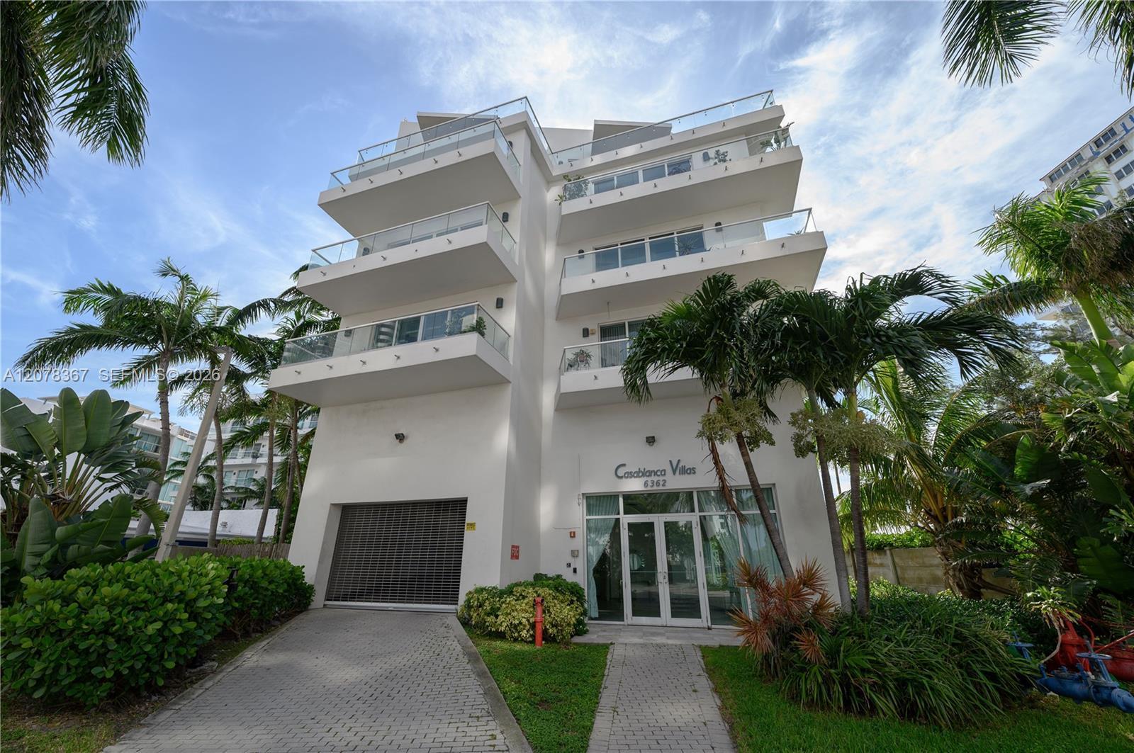 6362 Collins Ave # 310, Miami Beach FL 33141