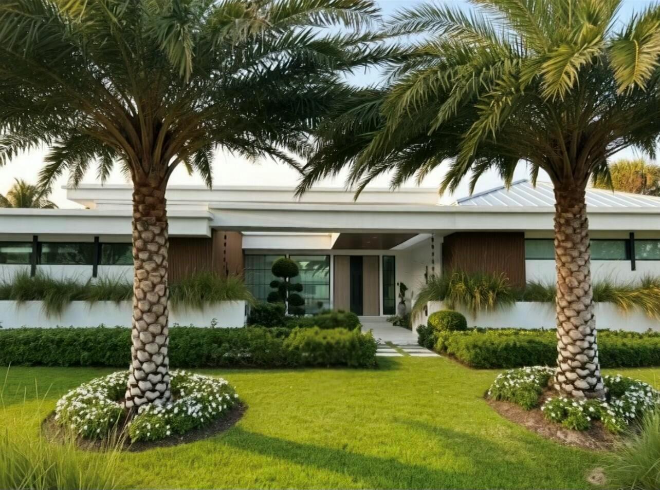 7 Tahoe Lane, Sea Ranch Lakes FL 33308