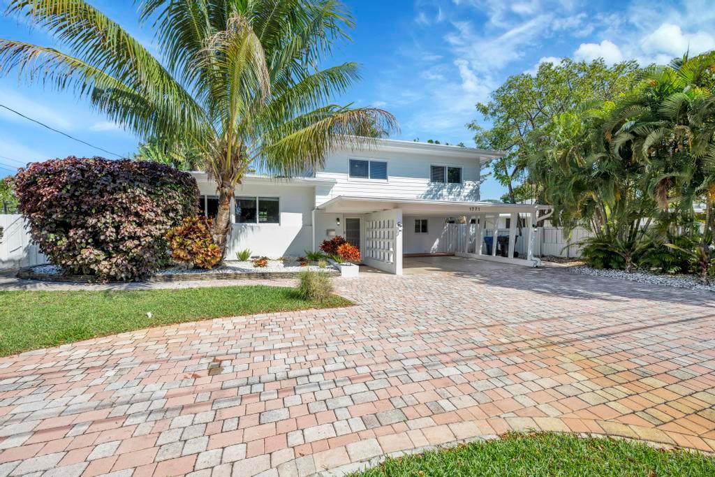 1771 NE 35th Street, Oakland Park FL 33334