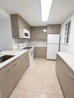 14170 SW 84th St # F, Miami FL 33183