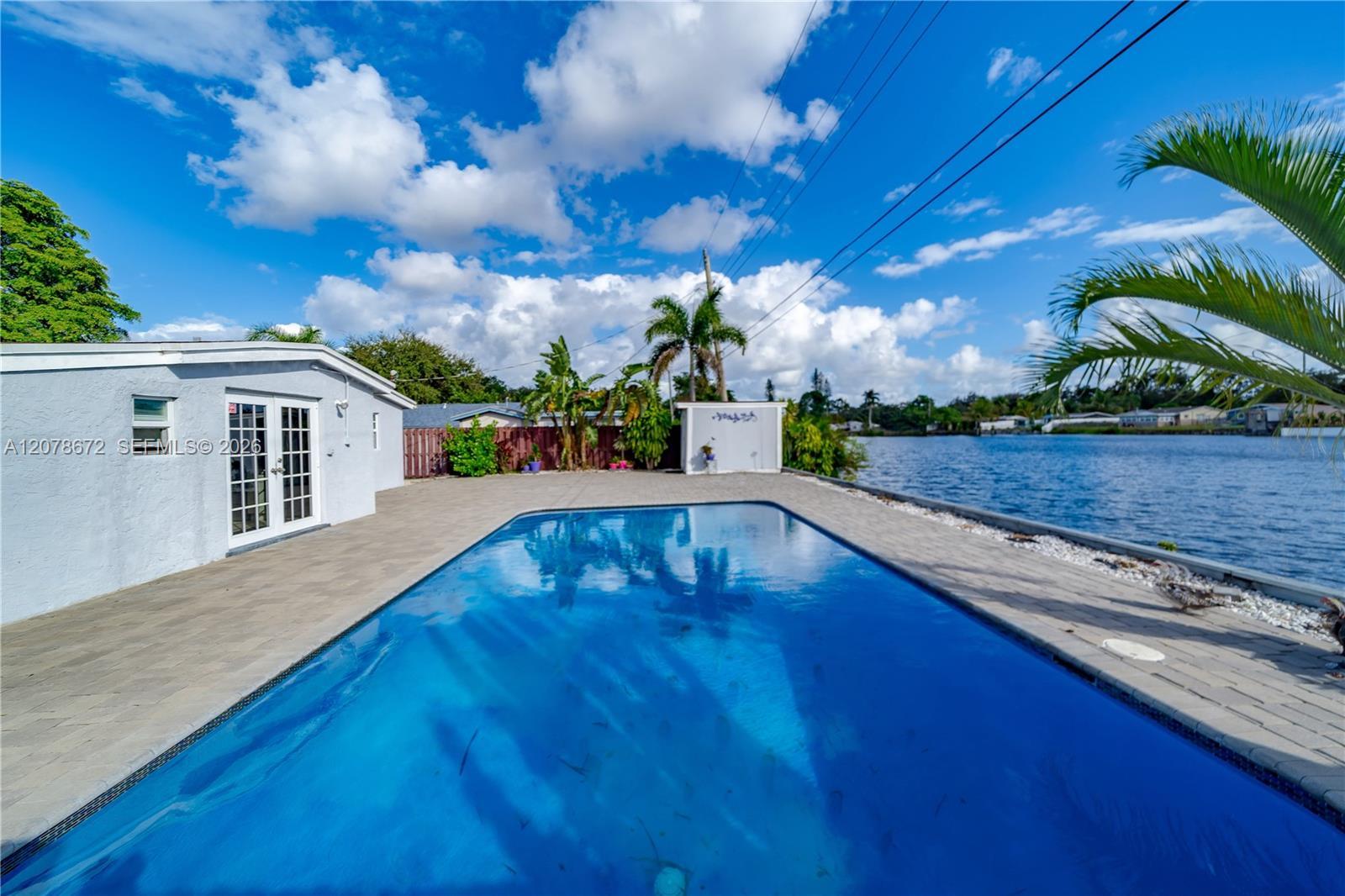 5900 N FARRAGUT DR # 0, Hollywood FL 33021