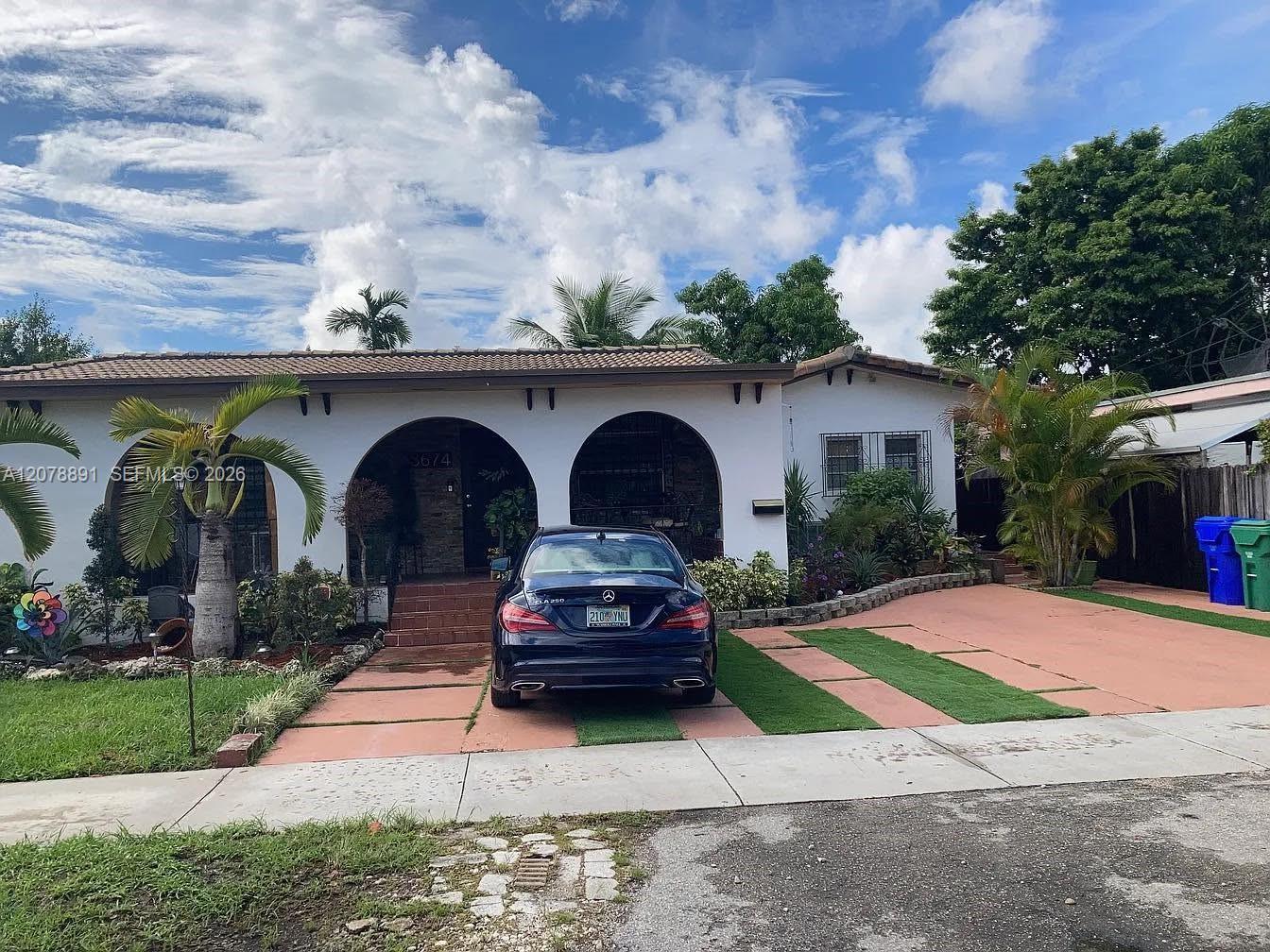 3674 NW 2nd St # 1, Miami FL 33125