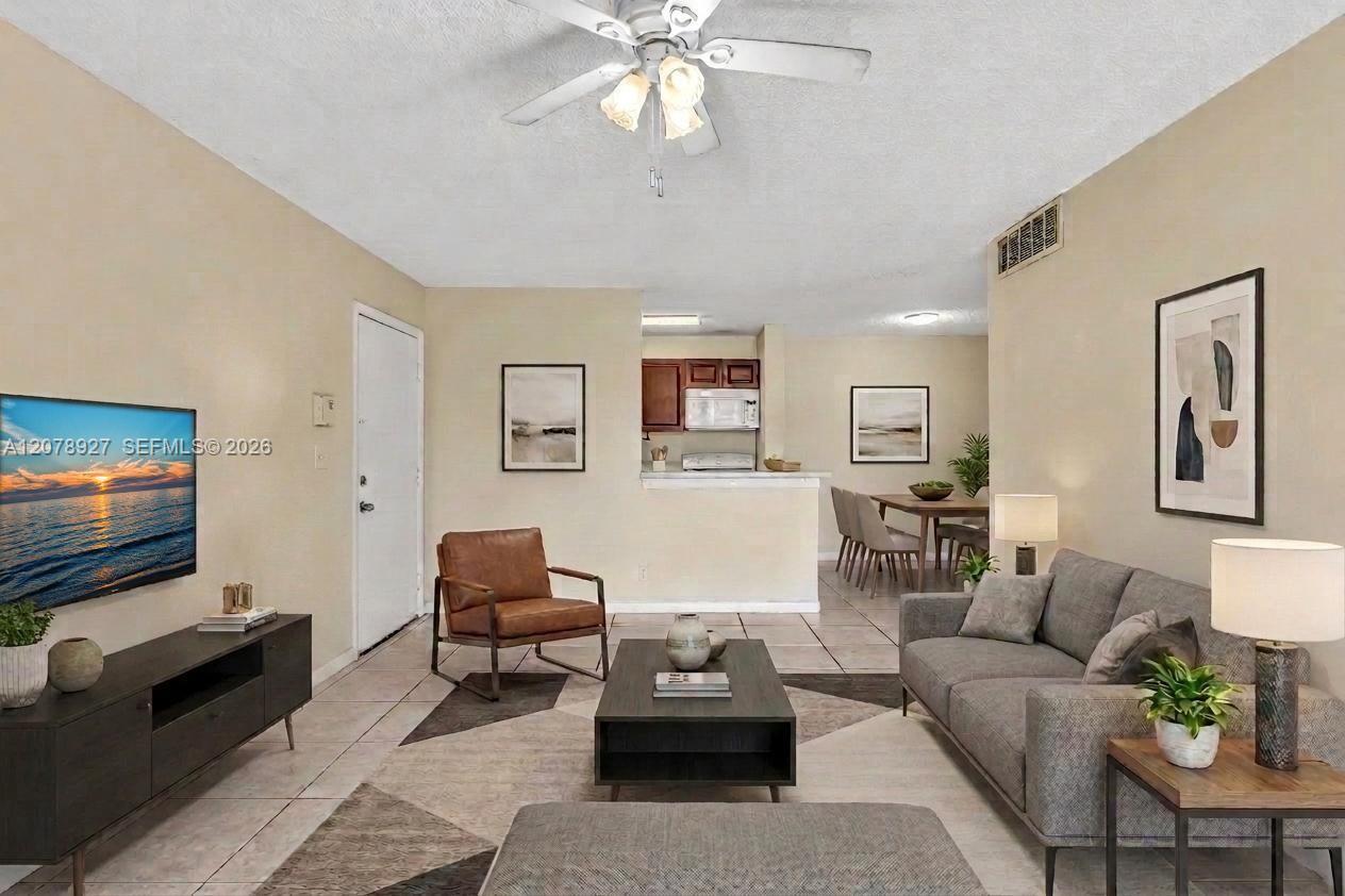 10765 Cleary Blvd # 104, Plantation FL 33324