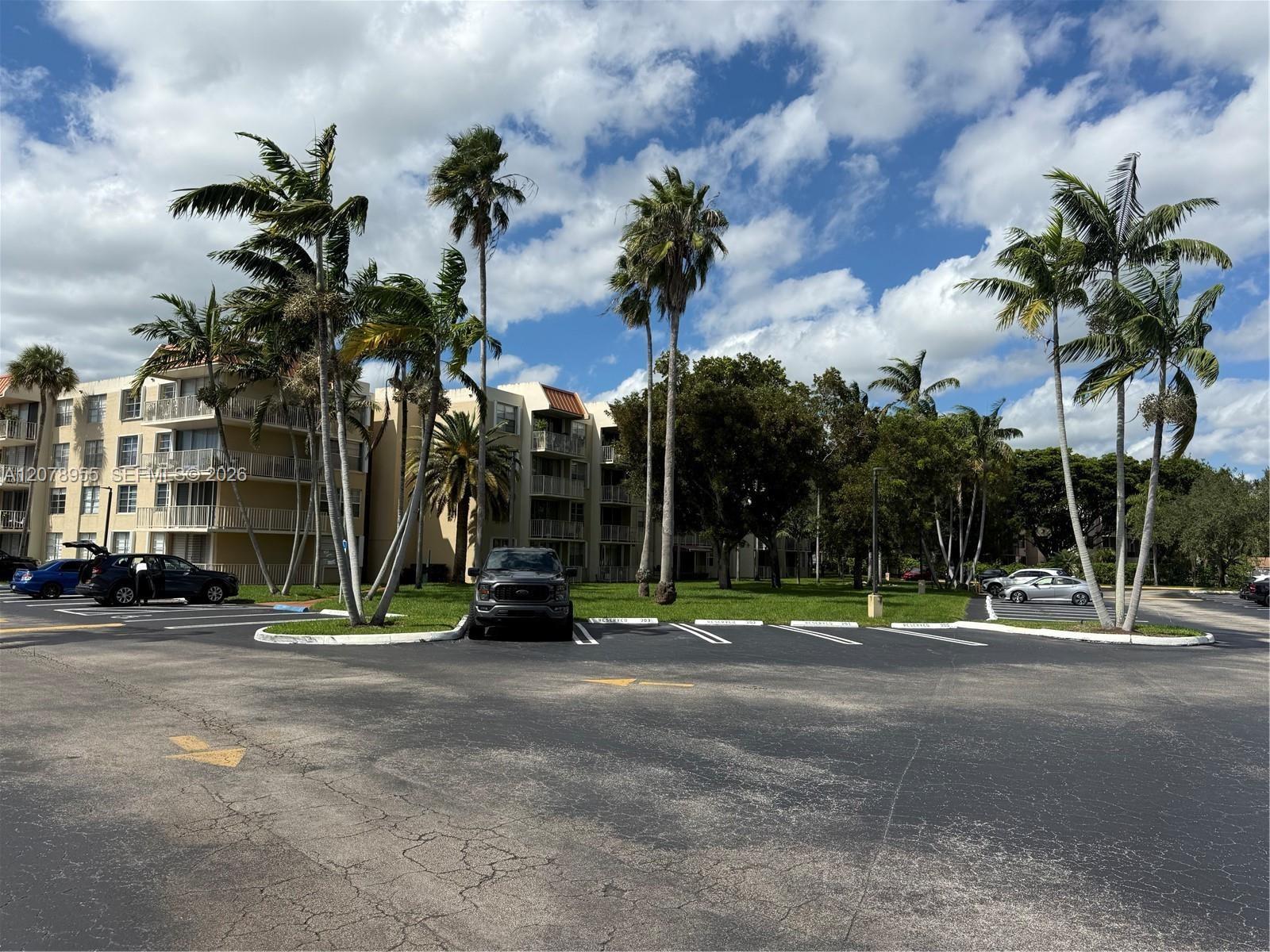 13100 SW 92 AV, Miami FL 33176