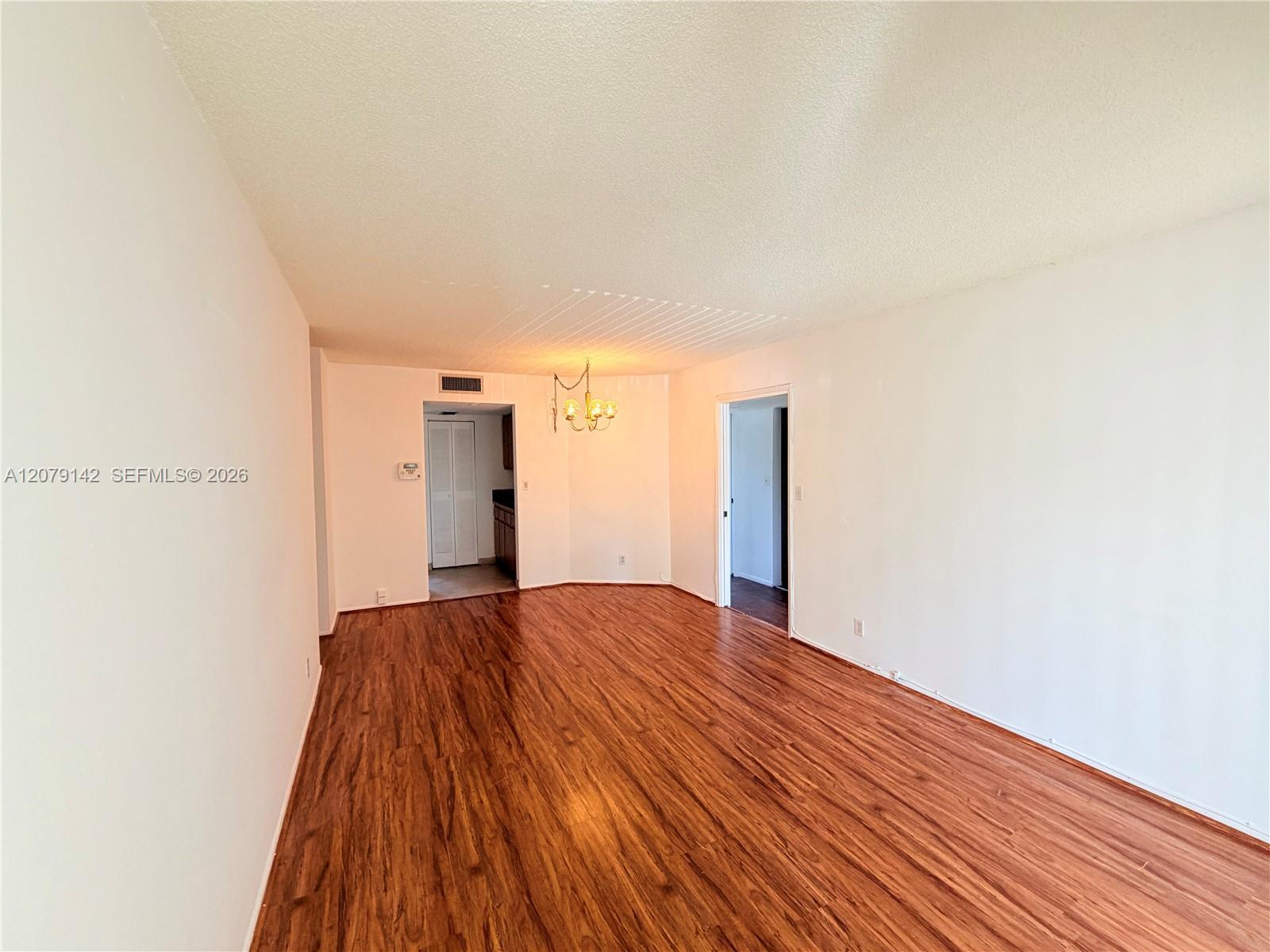 107 Gardens Dr # 106, Pompano Beach FL 33069