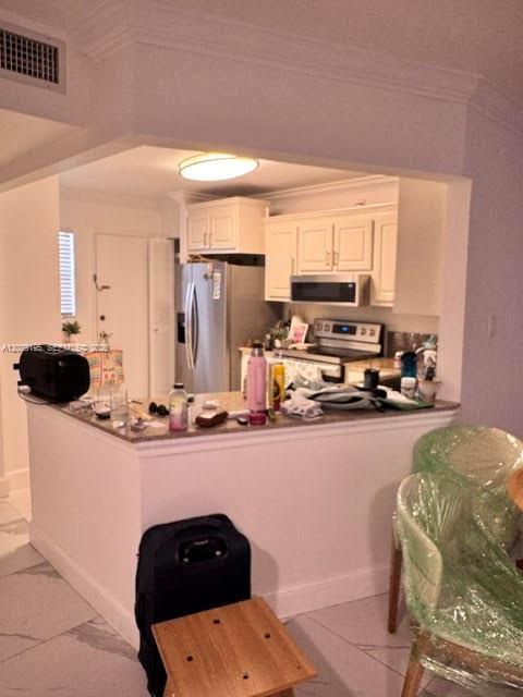 1680 NE 191st St # 2, Miami FL 33179