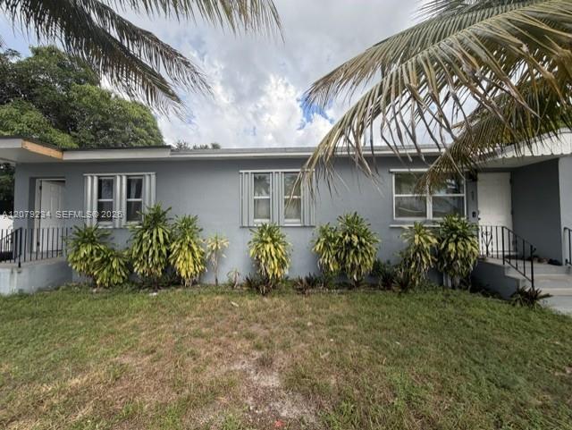 805 NE 134th St # B, North Miami FL 33161