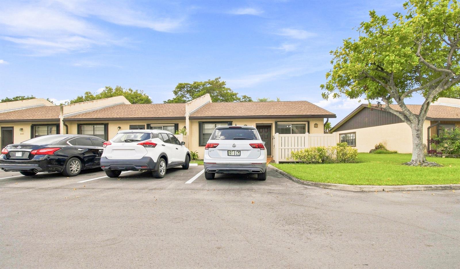 611 Banks Road, Margate FL 33063