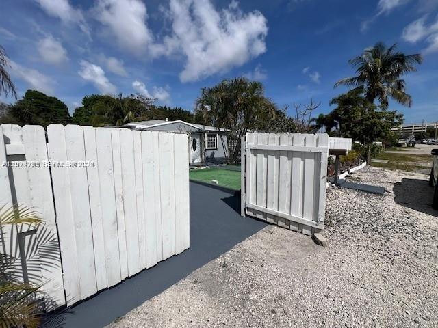 307 SW 15th St # 1, Fort Lauderdale FL 33315
