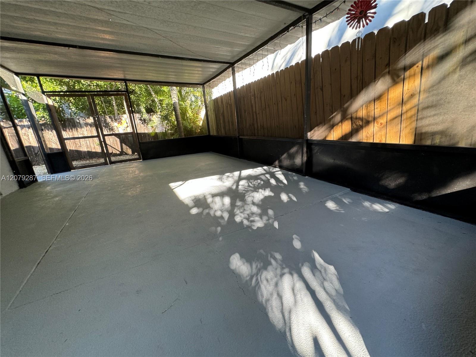 2105 Monroe Ter # 1, Hollywood FL 33020