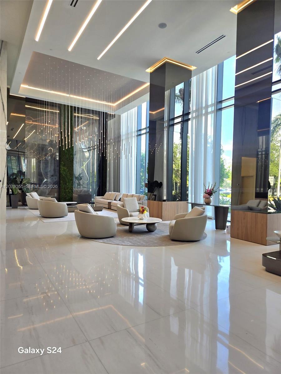 1170 E Hallandale Beach Blvd # 907, Hallandale Beach FL 33009