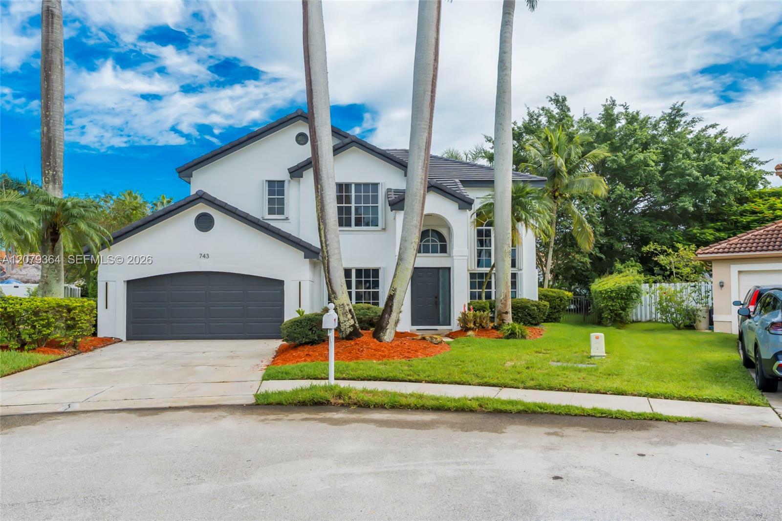 743 NW 174th Ter, Pembroke Pines FL 33029