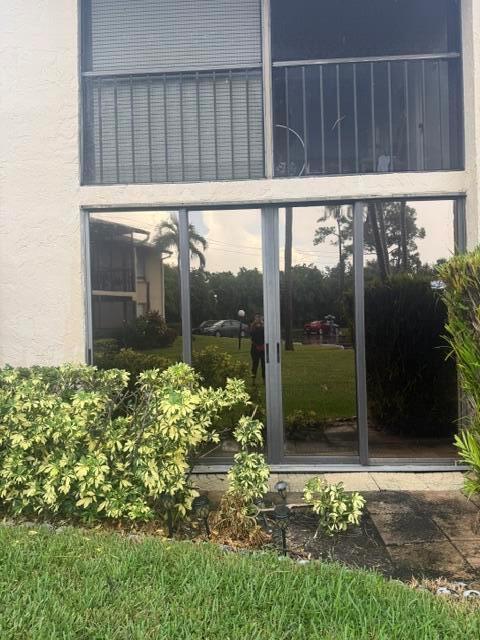 445 PINE GLEN Lane # 1, FL 33463