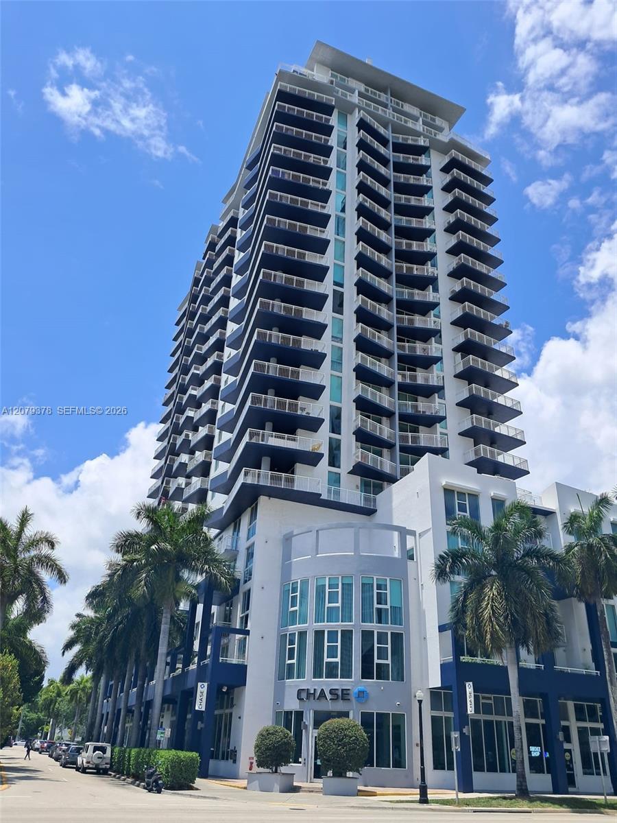 275 NE 18th St # 1704, Miami FL 33132