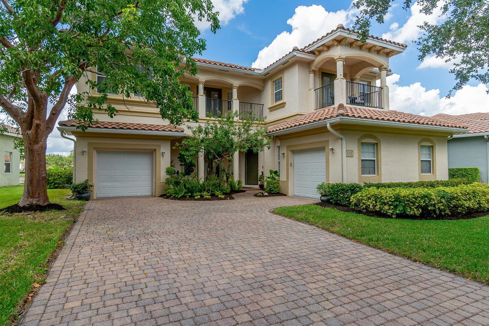 428 Cresta Circle, West Palm Beach FL 33413