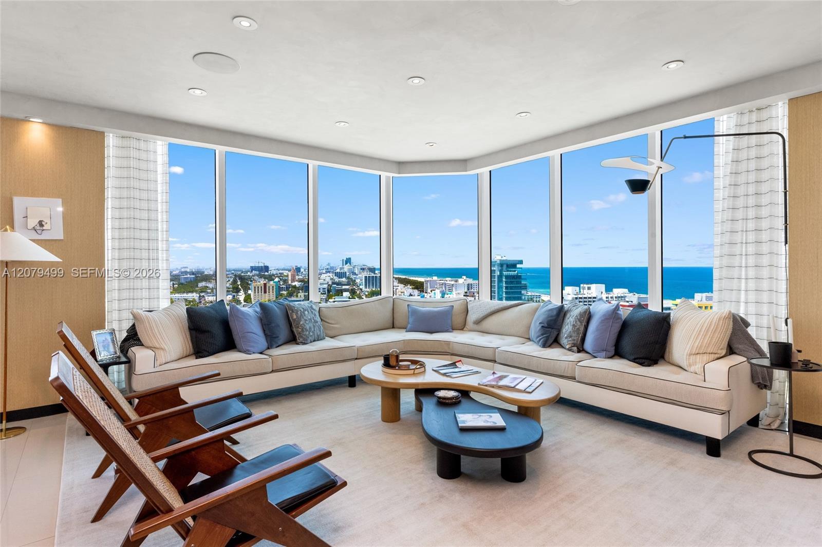 300 S Pointe Dr # 2005, Miami Beach FL 33139