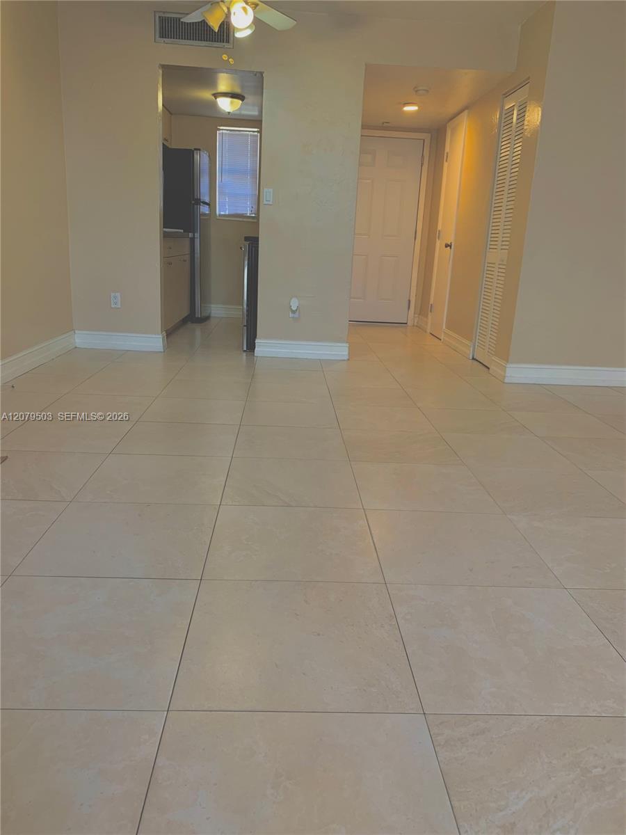 10901 N Kendall Dr # 207, Miami FL 33176