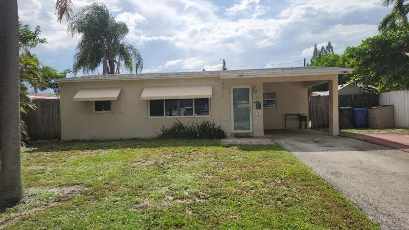 5811 NE 6TH Avenue, Oakland Park FL 33334