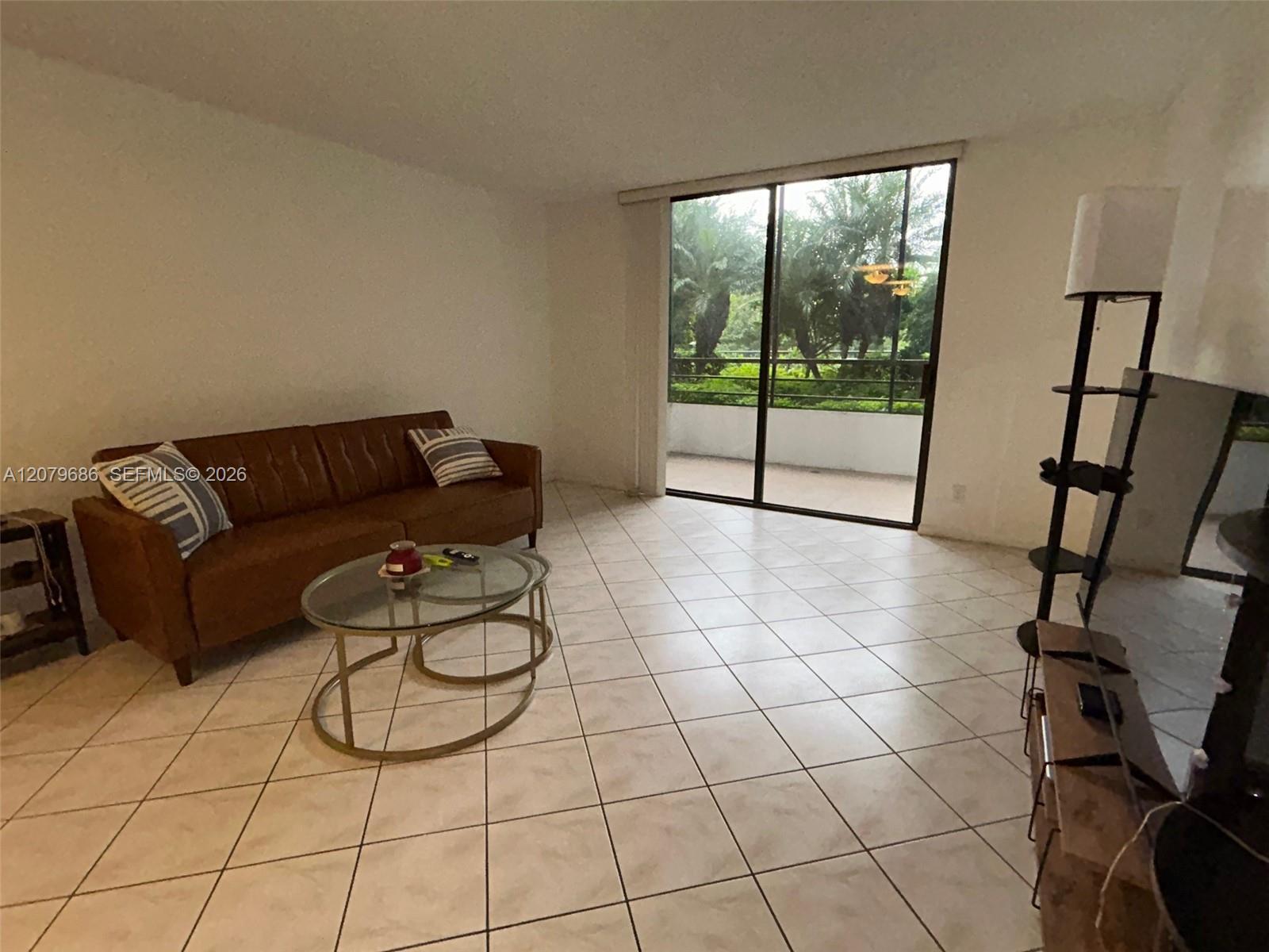 600 Three Islands Blvd # 118, Hallandale Beach FL 33009