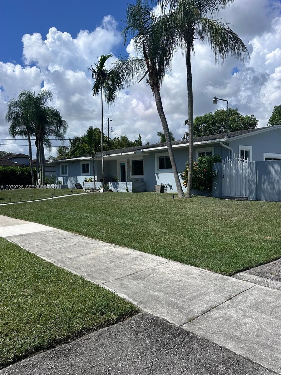16000 N Miami Ave, Miami FL 33169