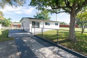 916 SW 24th Ave # 0, Fort Lauderdale FL 33312