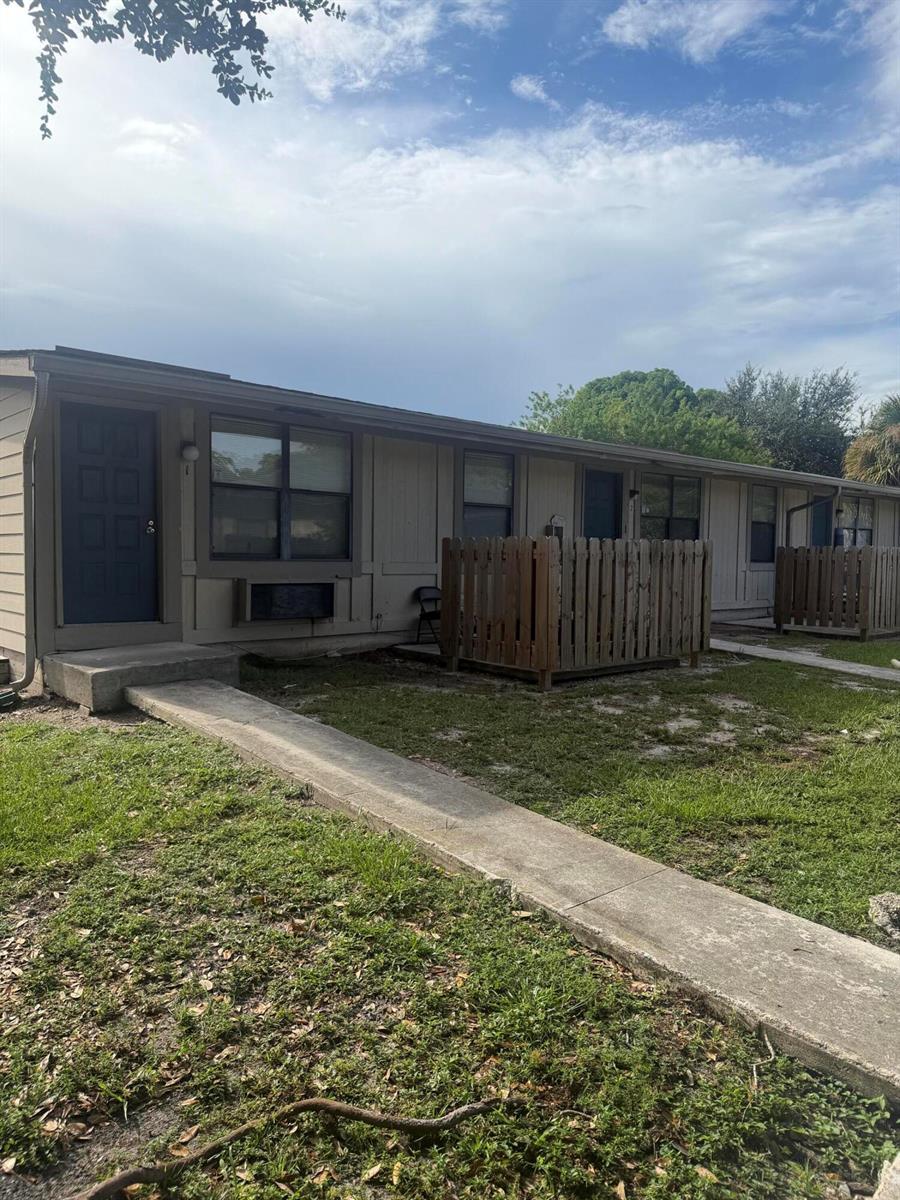 5063 Elmhurst Road # 2, West Palm Beach FL 33417