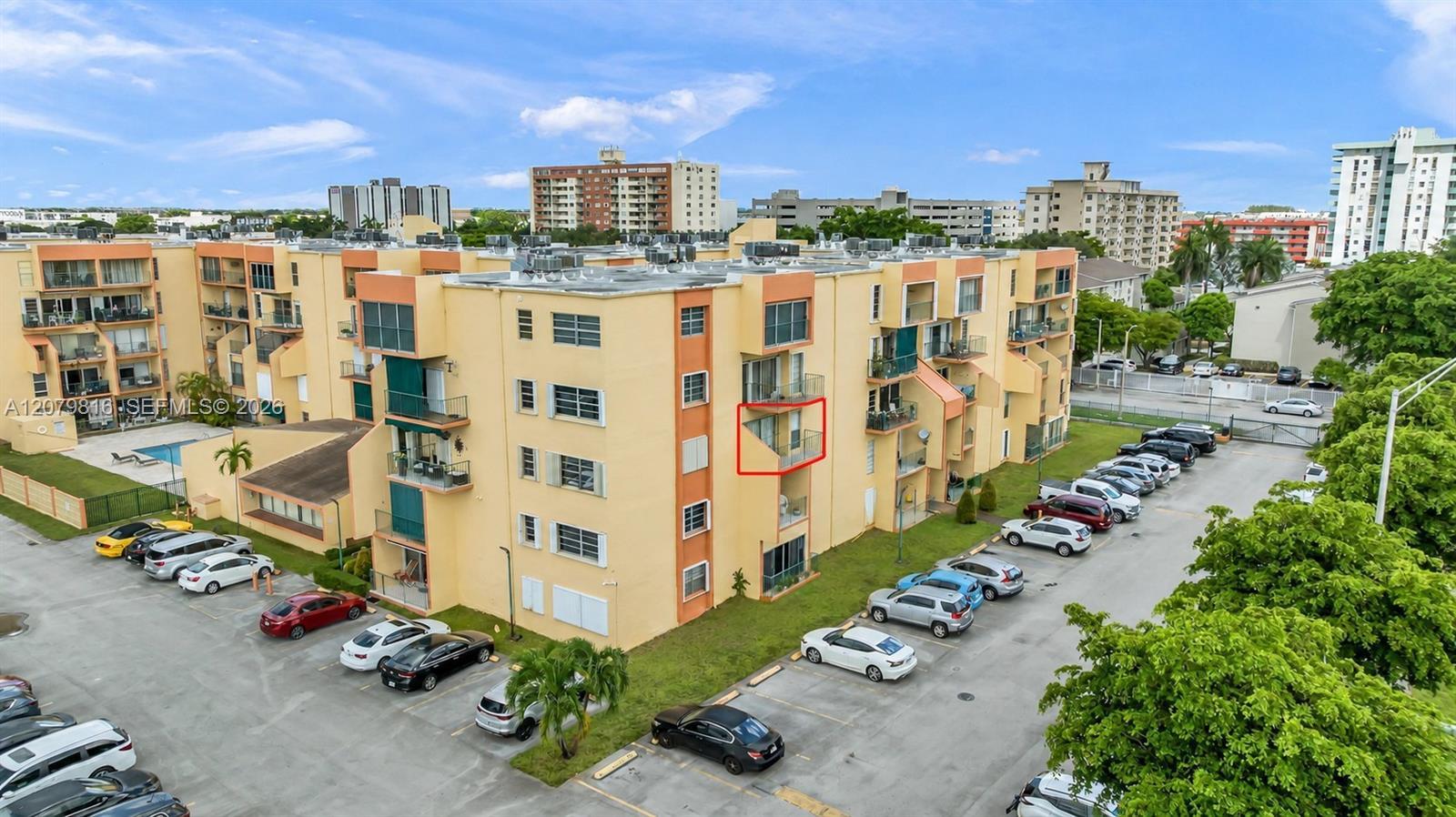1975 W 44th Pl # A302, Hialeah FL 33012