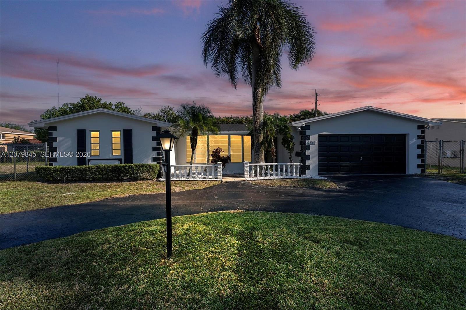 860 NW 207th St, Miami Gardens FL 33169