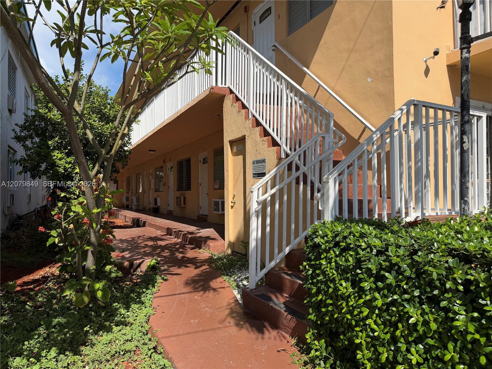 7720 Harding Ave # 2, Miami Beach FL 33141
