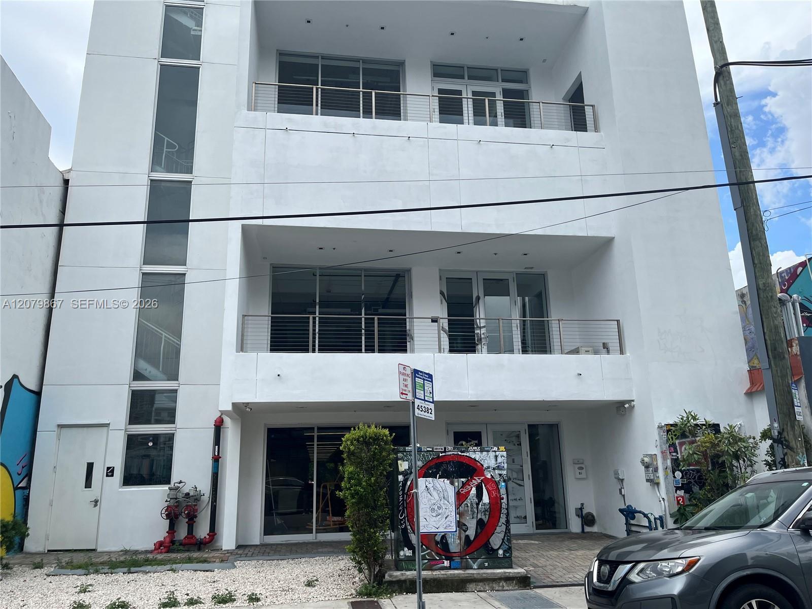 26 NE 25th St, Miami FL 33137