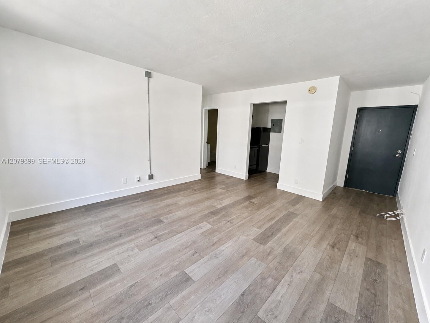 143 SW 9th St # 407, Miami FL 33130